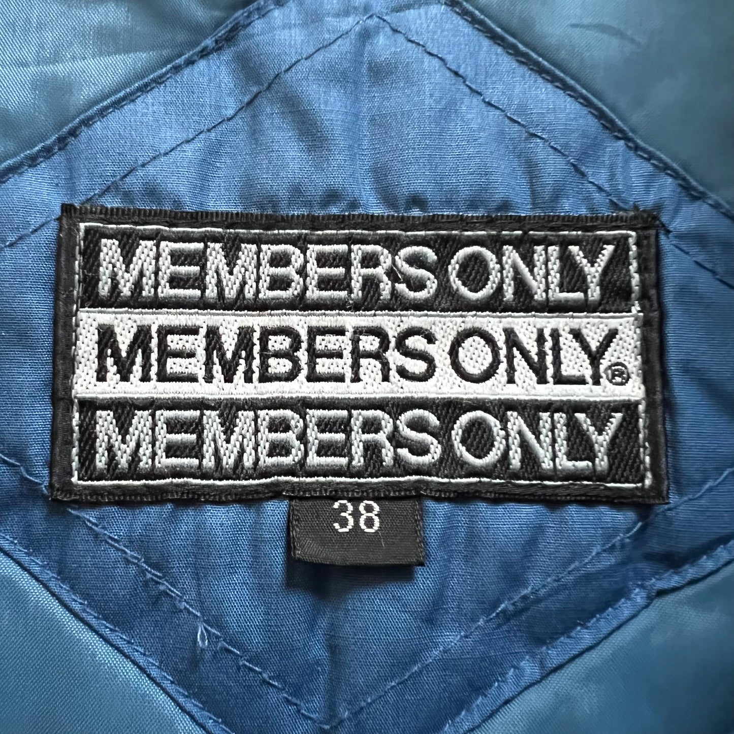 90's MEMBERS ONLY T/C FILLED SINGLE RIDERS JACKET