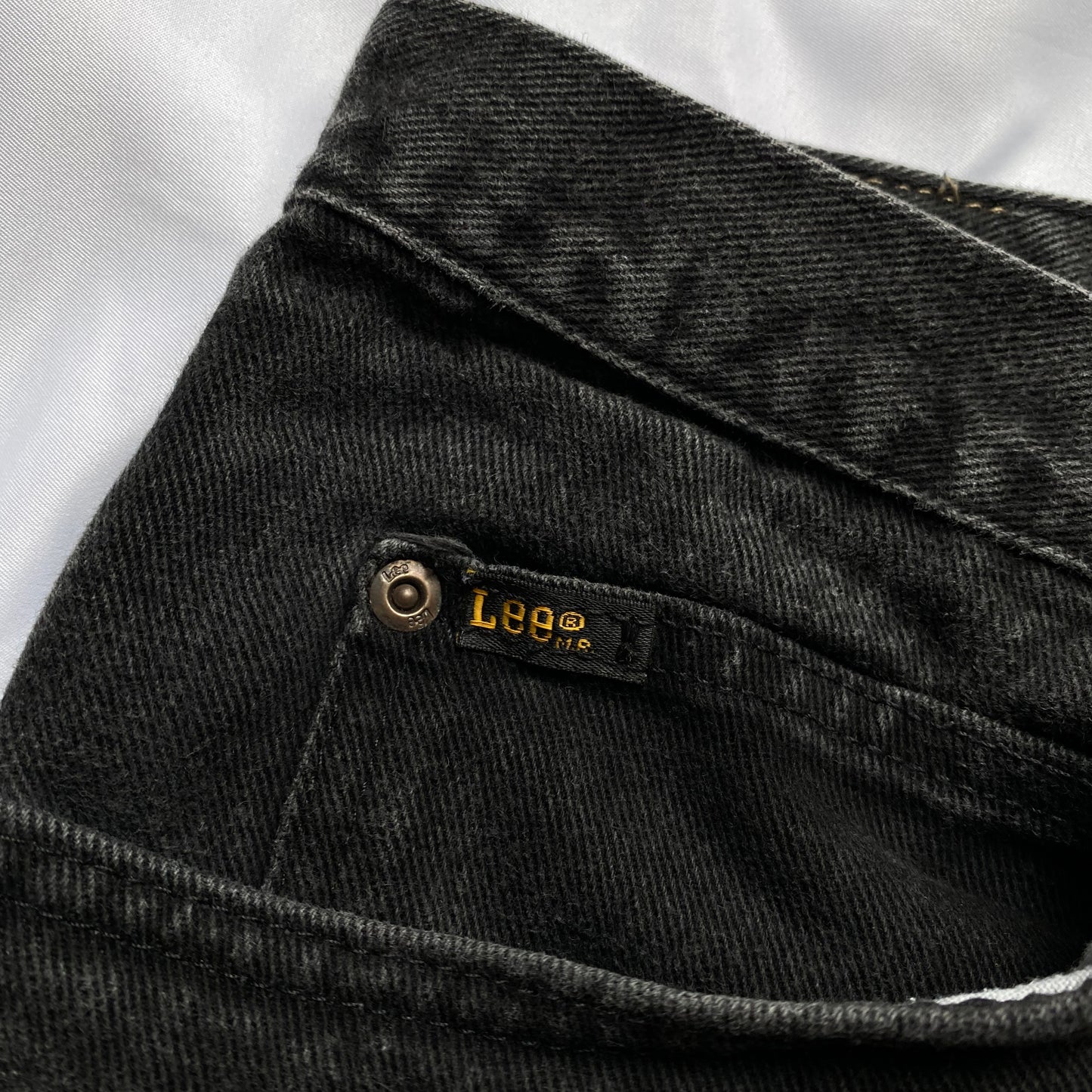 00's LEE "BLACK" JEANS