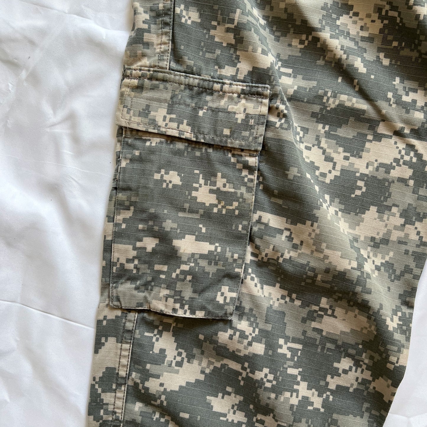 90's DIGITAL CAMO MILITARY PANTS