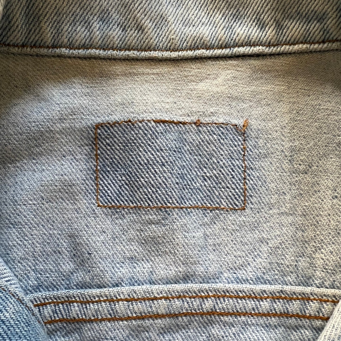 90's Levi's ICE WAHED DENIM TRUCKER JACKET "MADE IN USA"